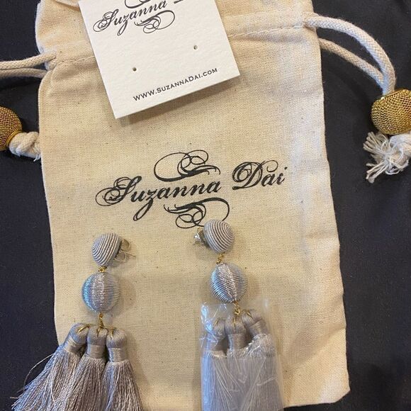 Susanna Dei Earrings    - Picture 4 of 5